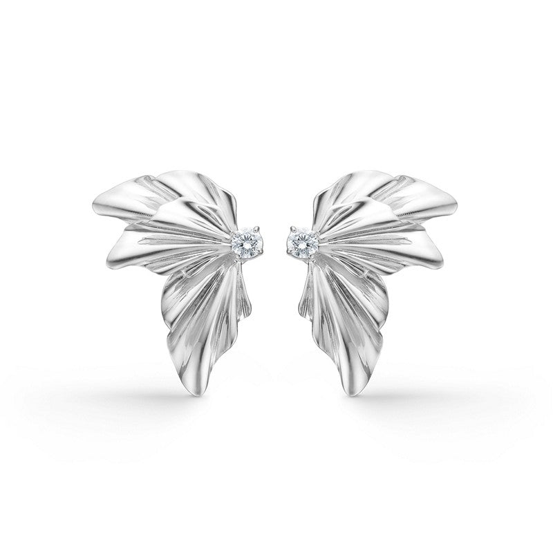 Monarch ørestikker fra Mads Z i sterling sølv med hvide topas i butterfly-form fra Silver Label-kollektionen.